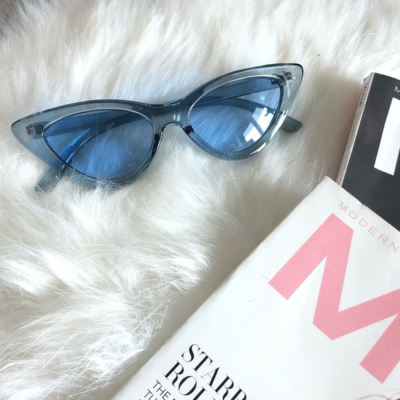 Style Link Miami Accessories - ⚡️Sale ⚡️Blue Translucent Cat Eye Sunglasses